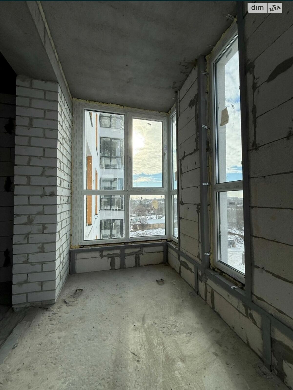 Продажа двухкомнатной квартиры в Черкассах, на ул. Байды-Вишневецкого 107, район Сосновский фото 1 Продажа двухкомнатной квартиры в Черкассах, на ул. Байды-Вишневецкого 107, район Сосновский фото 1