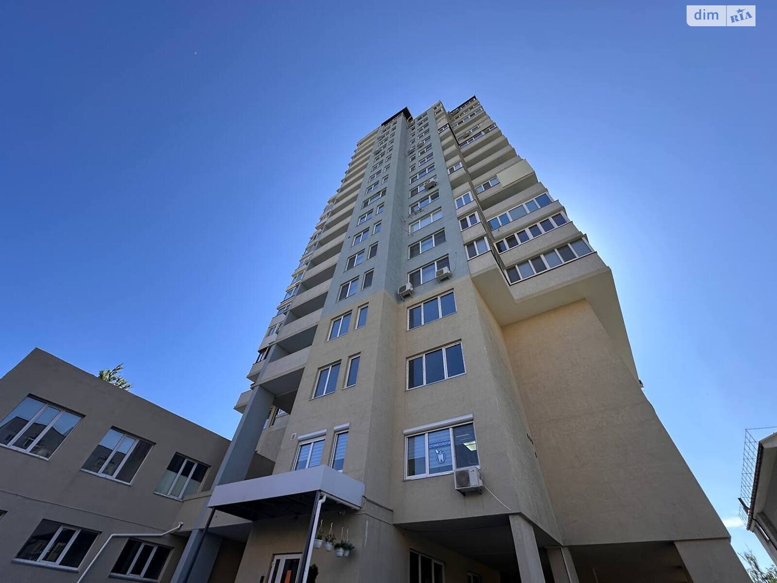 Продаж двокімнатної квартири в Черкасах, на вул. Гоголя 302, район Соснівський фото 1 Продаж двокімнатної квартири в Черкасах, на вул. Гоголя 302, район Соснівський фото 1