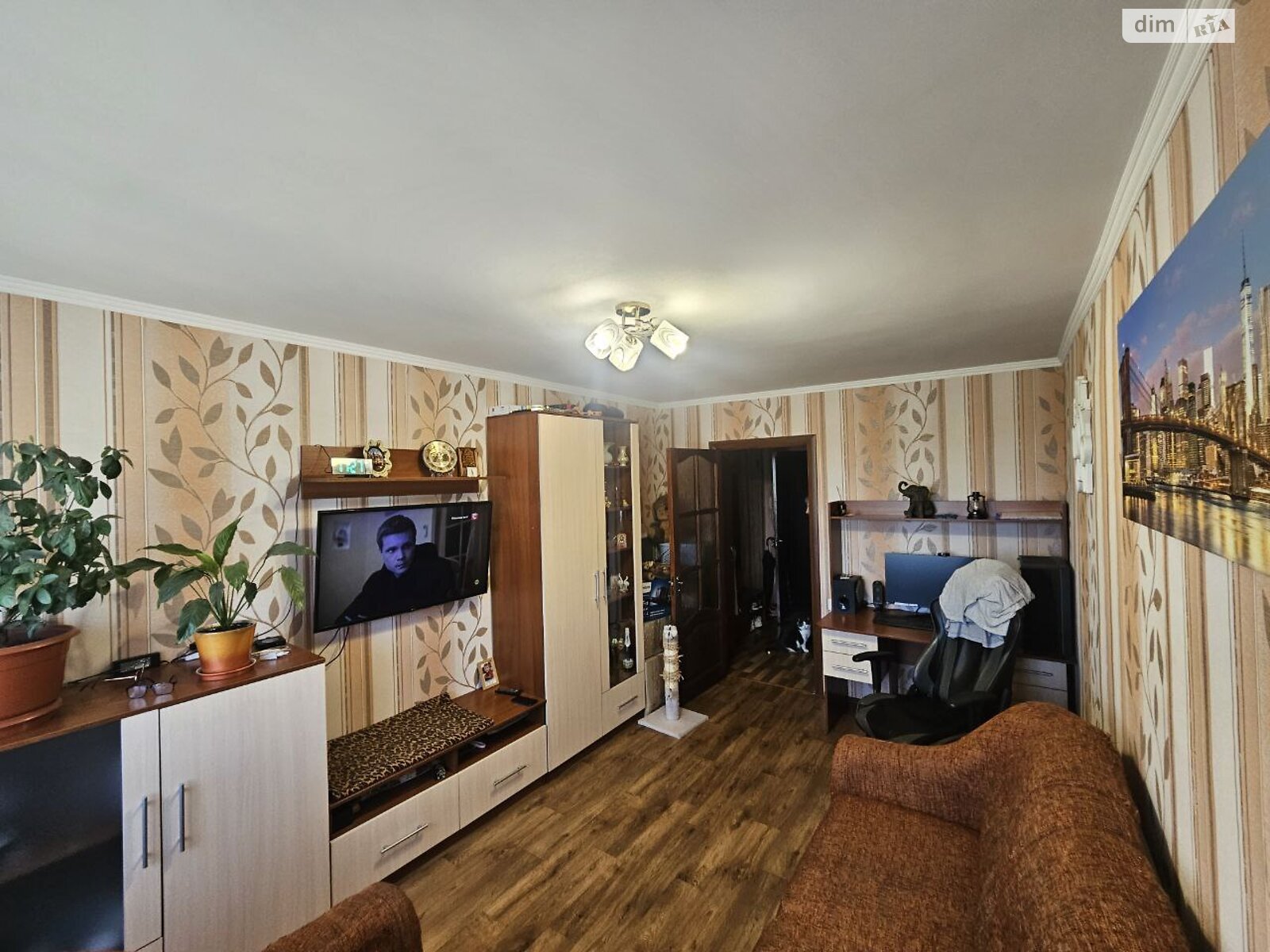 Продаж двокімнатної квартири в Черкасах, на просп. Хіміків 42, кв. 13, район Соснівський фото 1 Продаж двокімнатної квартири в Черкасах, на просп. Хіміків 42, кв. 13, район Соснівський фото 1