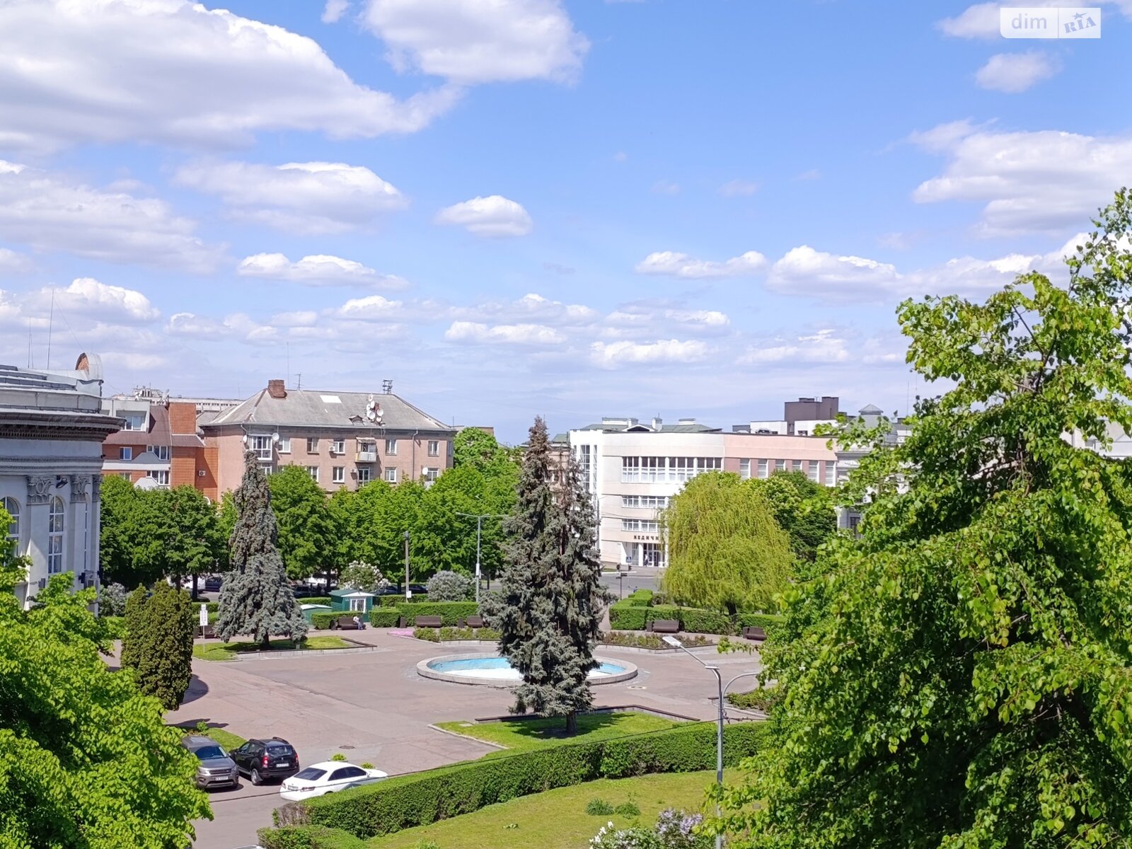Продажа четырехкомнатной квартиры в Черкассах, на ул. Лазарева 4, район Сосновский фото 1 Продажа четырехкомнатной квартиры в Черкассах, на ул. Лазарева 4, район Сосновский фото 1