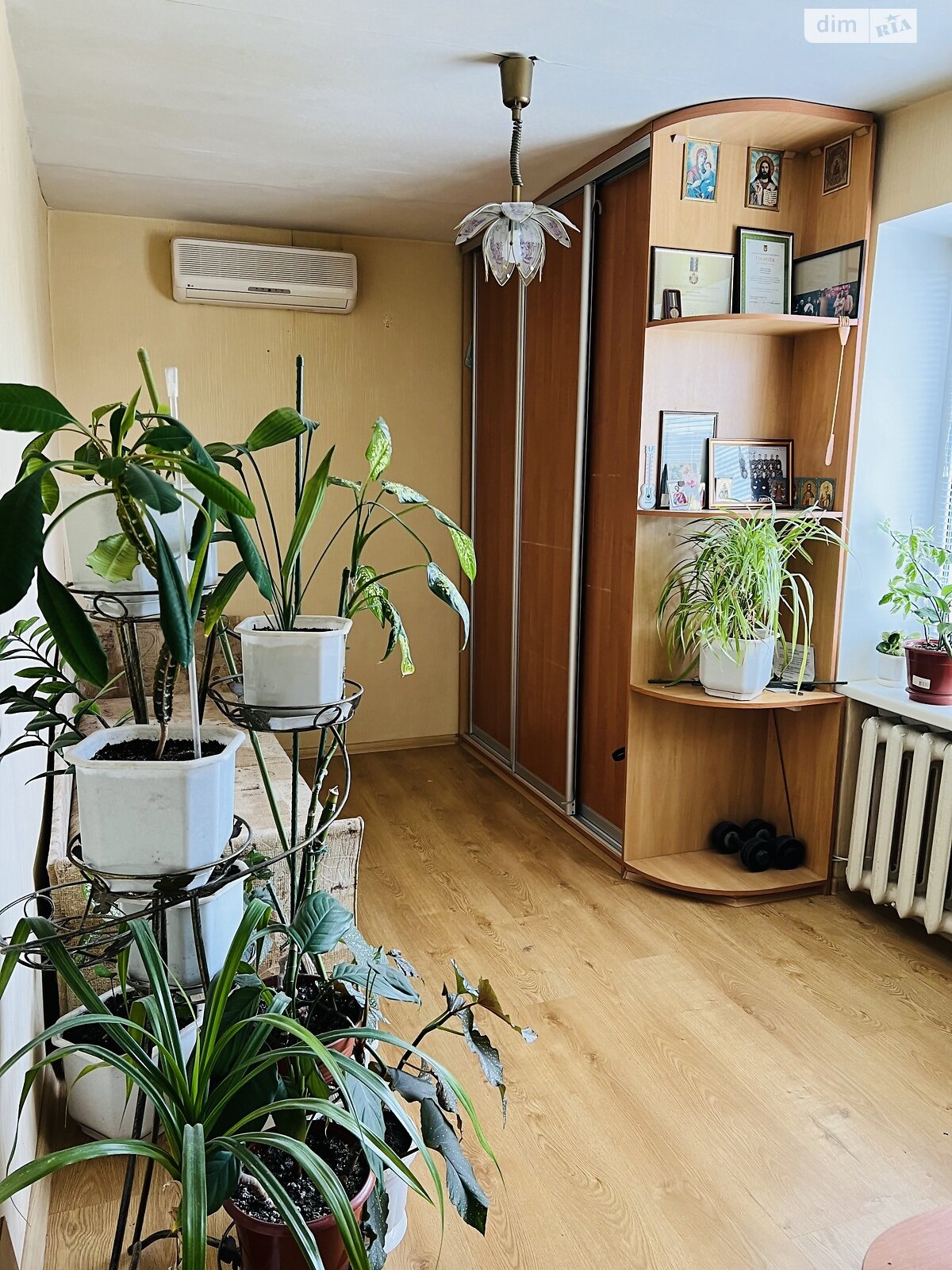 Продажа двухкомнатной квартиры в Черкассах, на ул. Ложешникова Владимира 18, район Сосновский фото 1 Продажа двухкомнатной квартиры в Черкассах, на ул. Ложешникова Владимира 18, район Сосновский фото 1