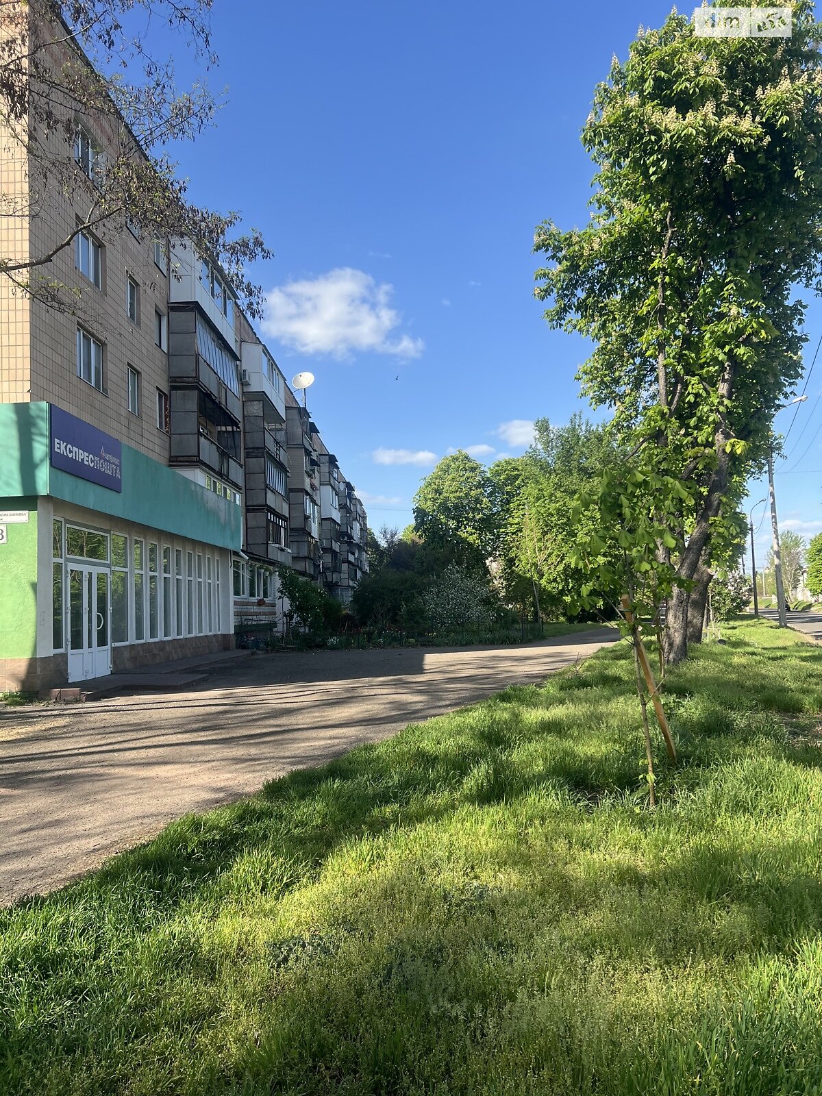 Продажа двухкомнатной квартиры в Черкассах, на ул. Ложешникова Владимира 18, район Сосновский фото 1 Продажа двухкомнатной квартиры в Черкассах, на ул. Ложешникова Владимира 18, район Сосновский фото 1