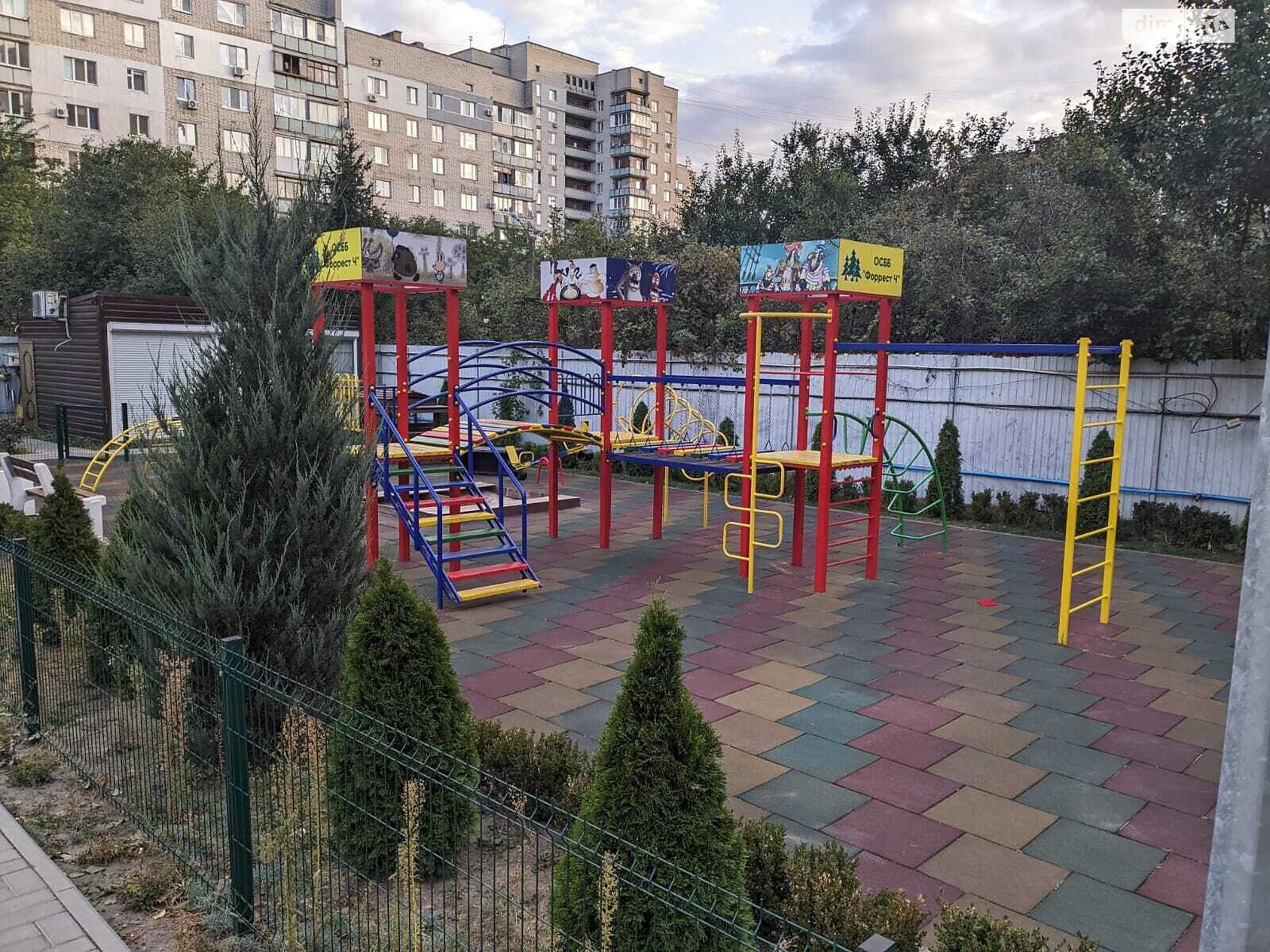 Продаж двокімнатної квартири в Черкасах, на просп. Перемоги 8/6, район Соснівський фото 1 Продаж двокімнатної квартири в Черкасах, на просп. Перемоги 8/6, район Соснівський фото 1