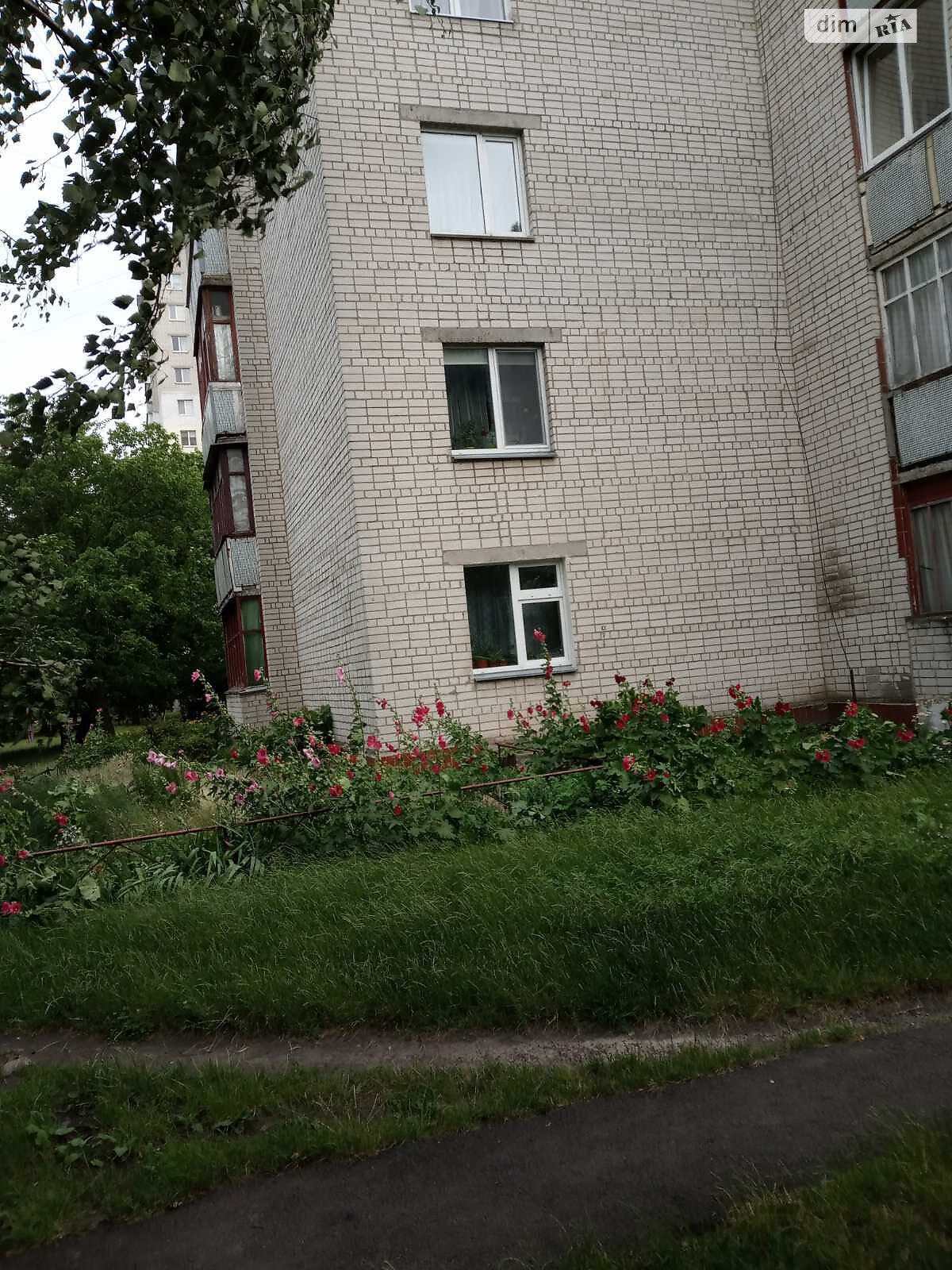 Продаж двокімнатної квартири в Черкасах, на просп. Перемоги, район Соснівський фото 1 Продаж двокімнатної квартири в Черкасах, на просп. Перемоги, район Соснівський фото 1