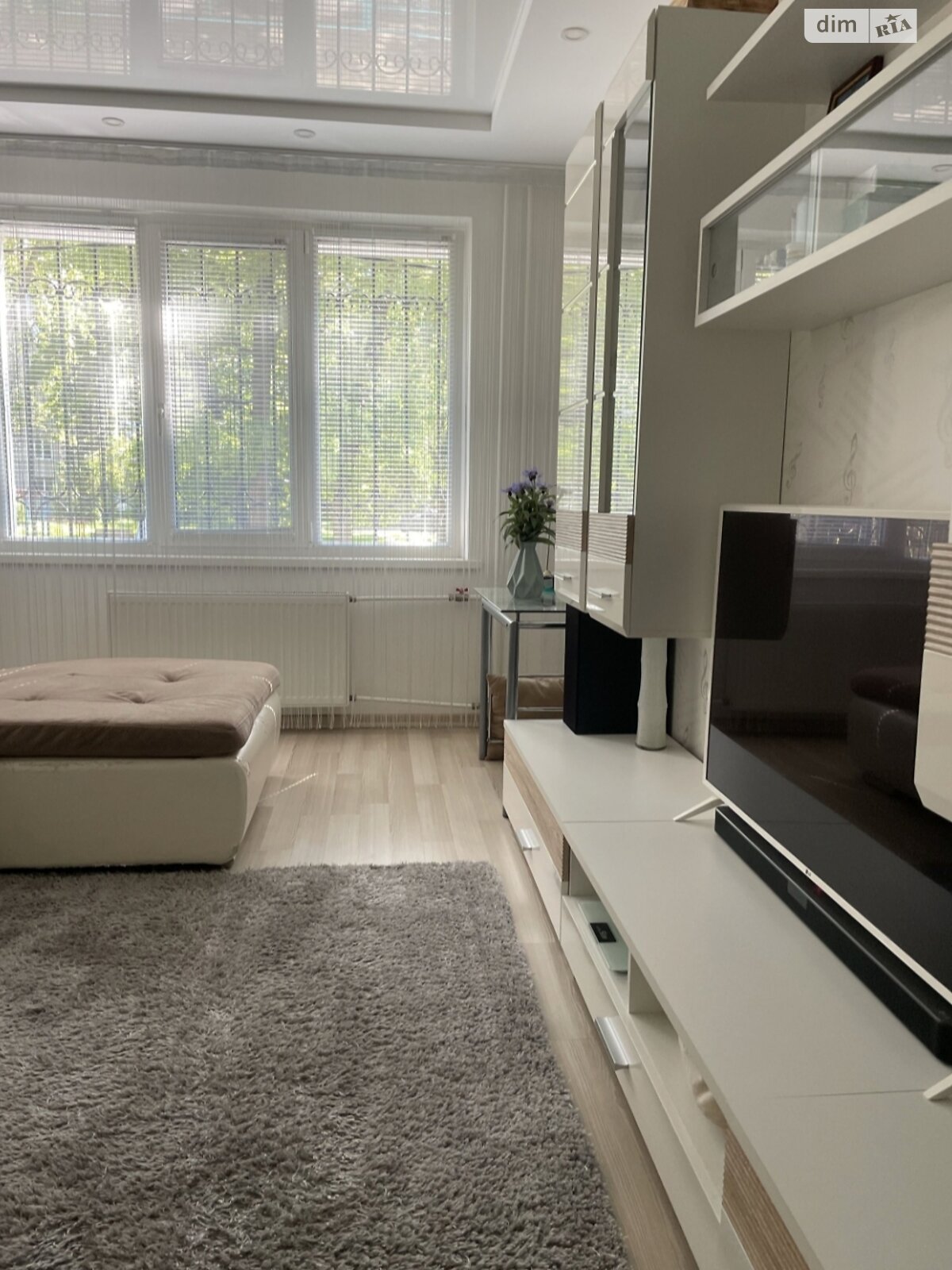 Продаж трикімнатної квартири в Черкасах, на просп. Перемоги 48, район Соснівський фото 1 Продаж трикімнатної квартири в Черкасах, на просп. Перемоги 48, район Соснівський фото 1