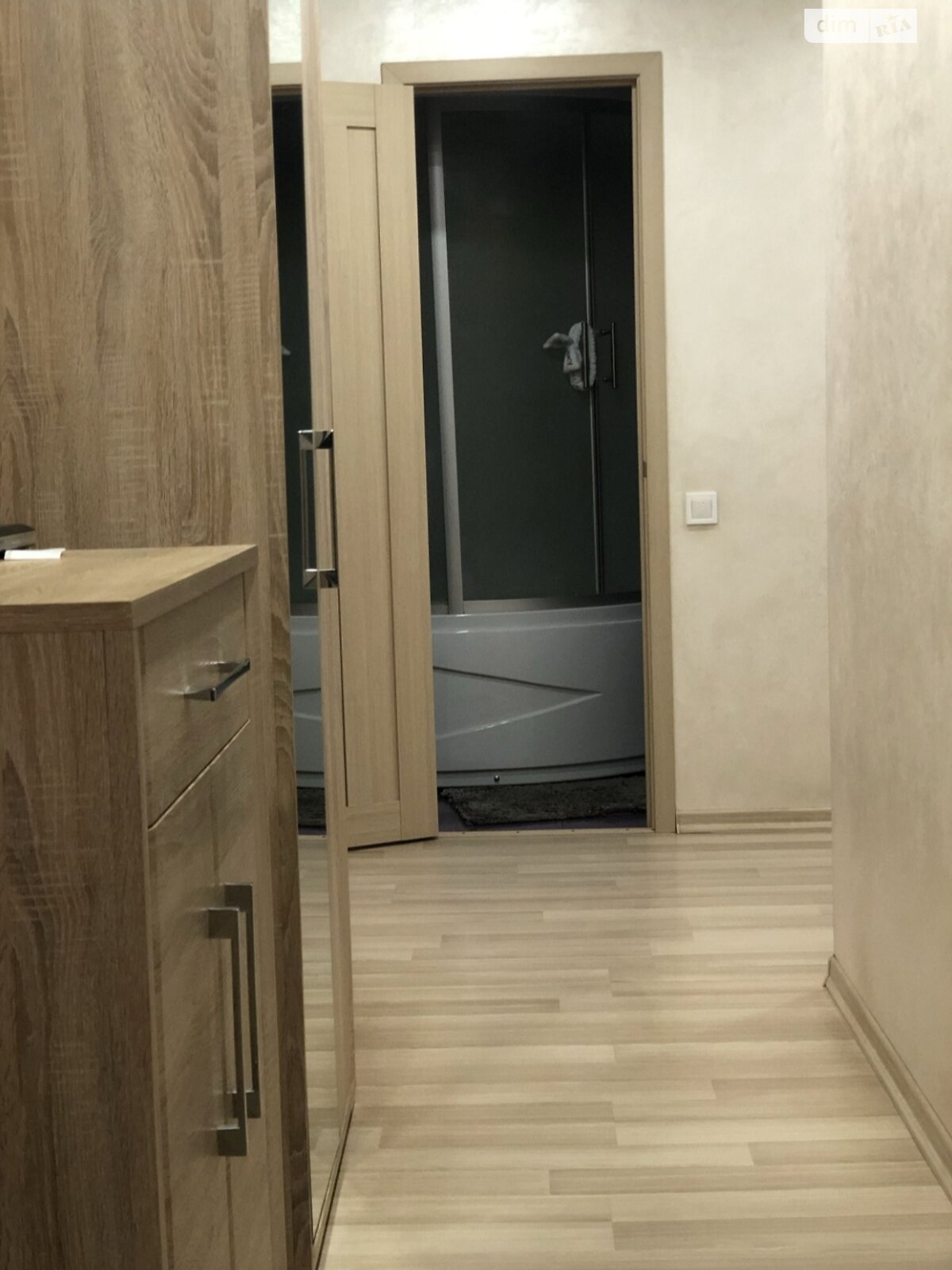 Продаж трикімнатної квартири в Черкасах, на просп. Перемоги 48, район Соснівський фото 1 Продаж трикімнатної квартири в Черкасах, на просп. Перемоги 48, район Соснівський фото 1