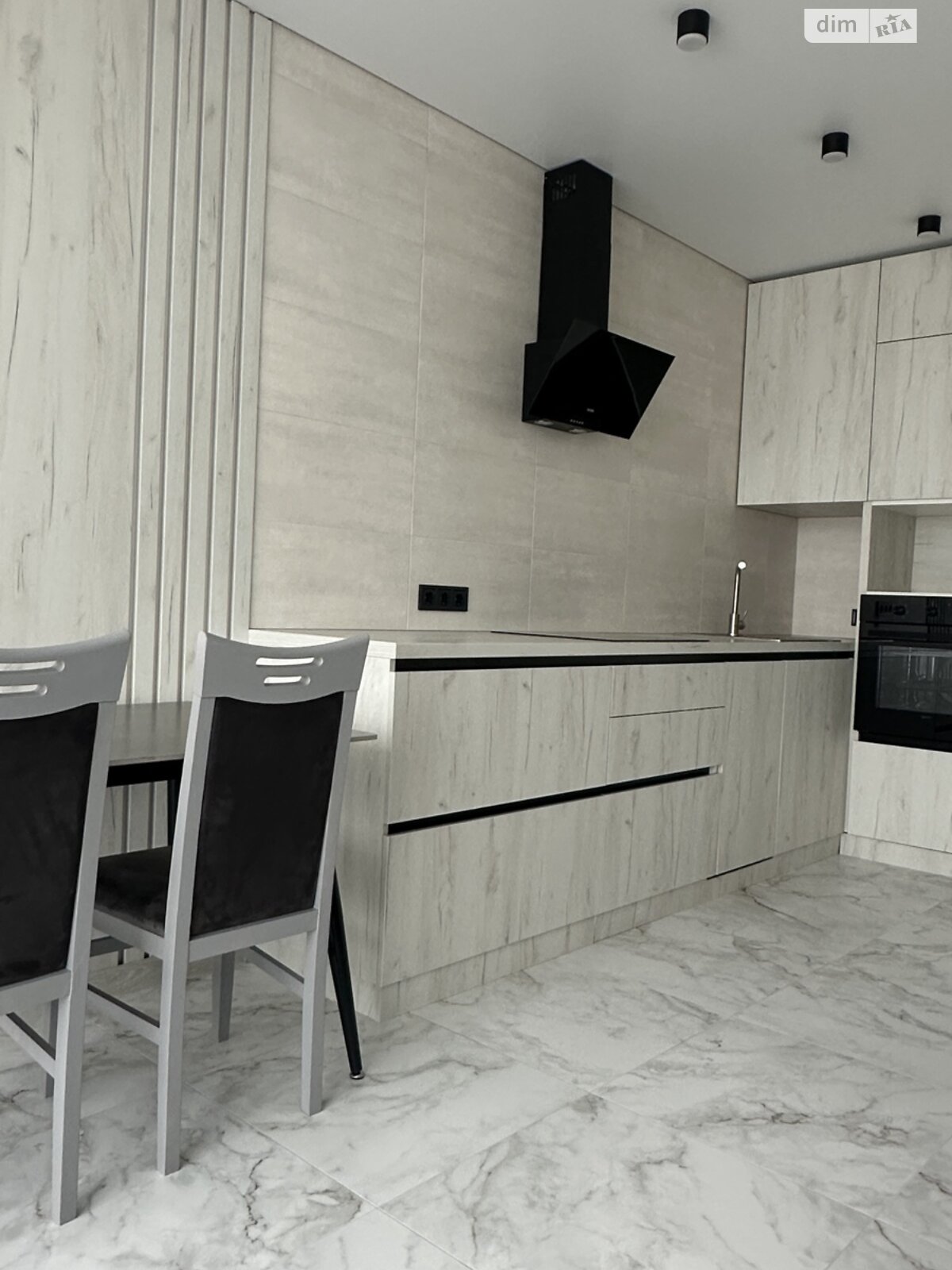 Продажа однокомнатной квартиры в Черкассах, на ул. Праведницы Шулежко 33, район Сосновский фото 1