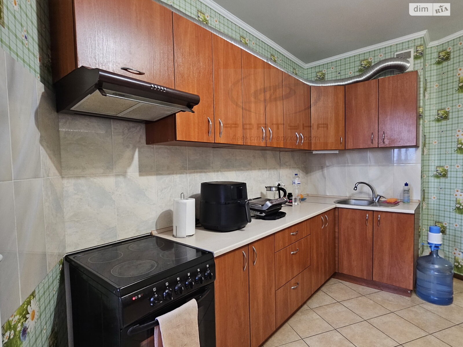 Продажа двухкомнатной квартиры в Черкассах, на ул. Смелянская 2/1, район Сосновский фото 1 Продажа двухкомнатной квартиры в Черкассах, на ул. Смелянская 2/1, район Сосновский фото 1