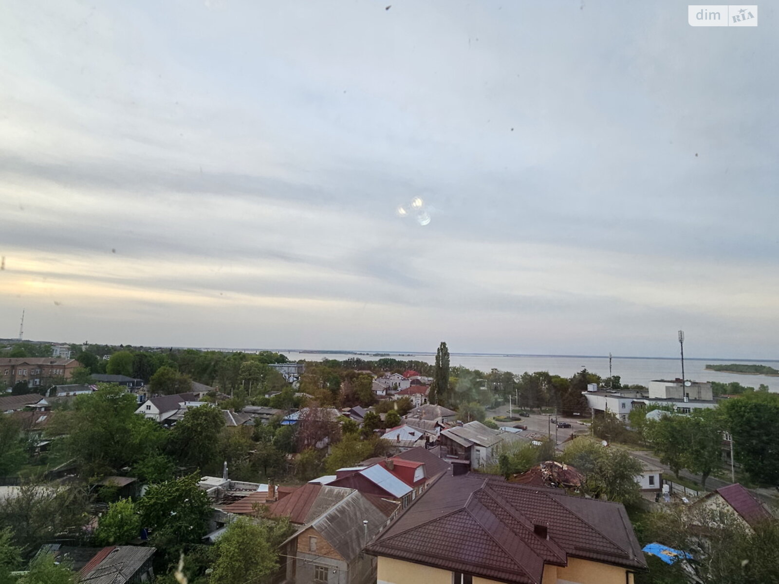 Продажа двухкомнатной квартиры в Черкассах, на ул. Смелянская 2/1, район Сосновский фото 1 Продажа двухкомнатной квартиры в Черкассах, на ул. Смелянская 2/1, район Сосновский фото 1