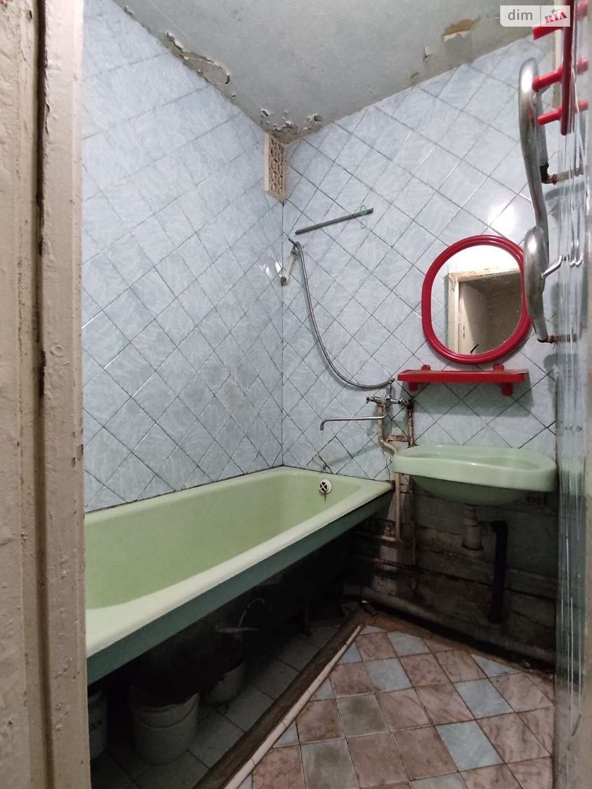 Продажа трехкомнатной квартиры в Черкассах, на ул. Смелянская, район Сосновский фото 1 Продажа трехкомнатной квартиры в Черкассах, на ул. Смелянская, район Сосновский фото 1
