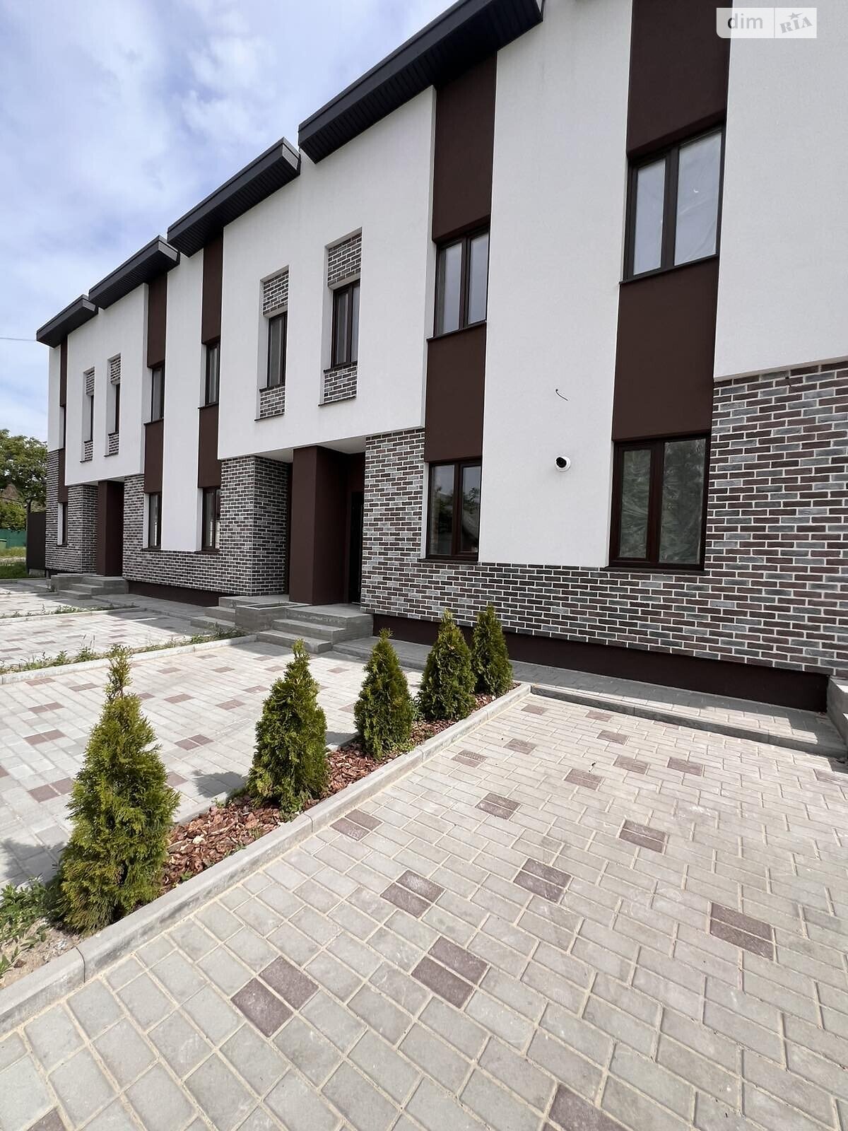 Продажа трехкомнатной квартиры в Черкассах, на ул. Степана Бандеры, район Сосновский фото 1 Продажа трехкомнатной квартиры в Черкассах, на ул. Степана Бандеры, район Сосновский фото 1