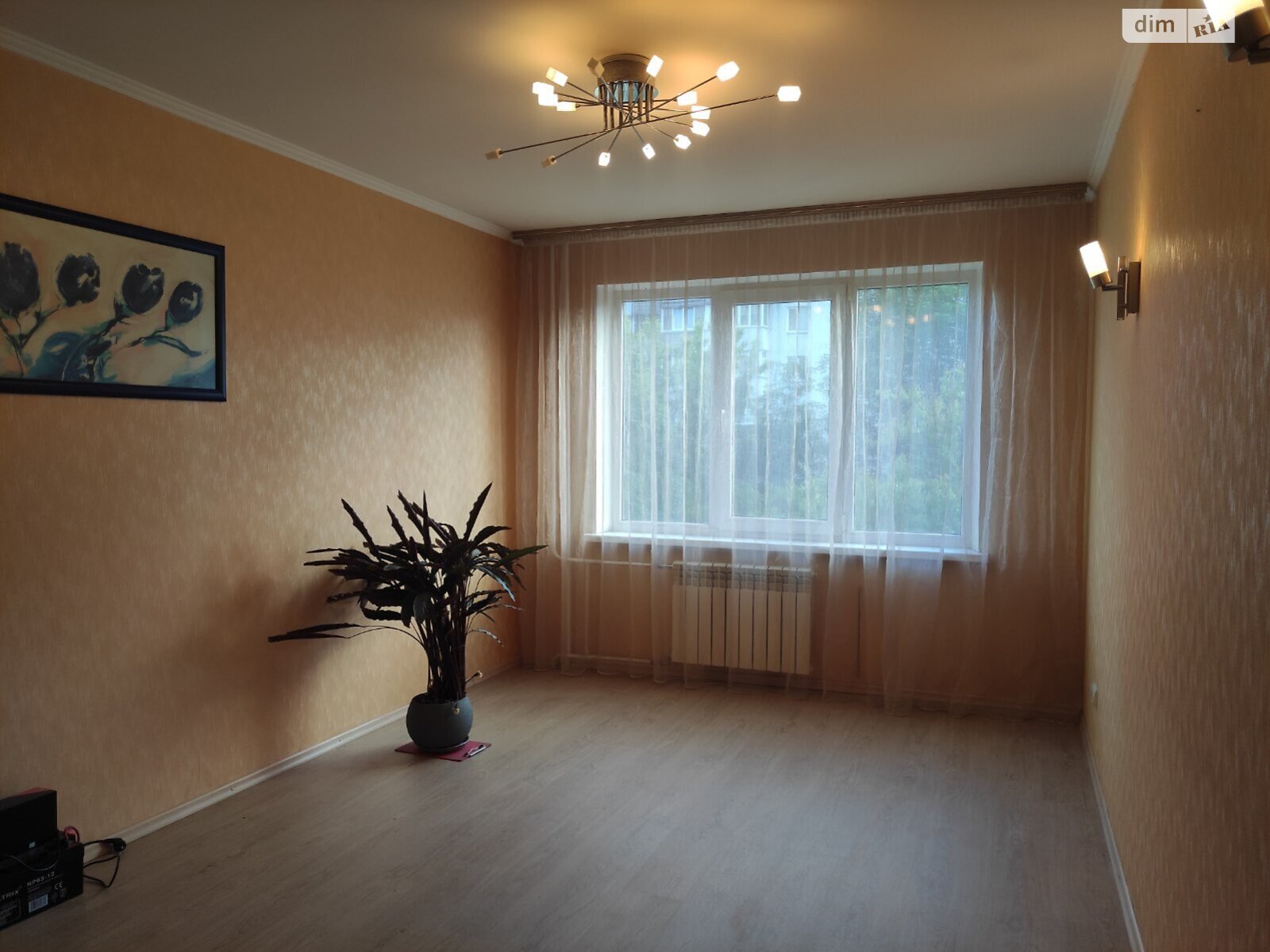 Продажа трехкомнатной квартиры в Черкассах, на ул. Сумгаитская 28, район Сосновский фото 1 Продажа трехкомнатной квартиры в Черкассах, на ул. Сумгаитская 28, район Сосновский фото 1