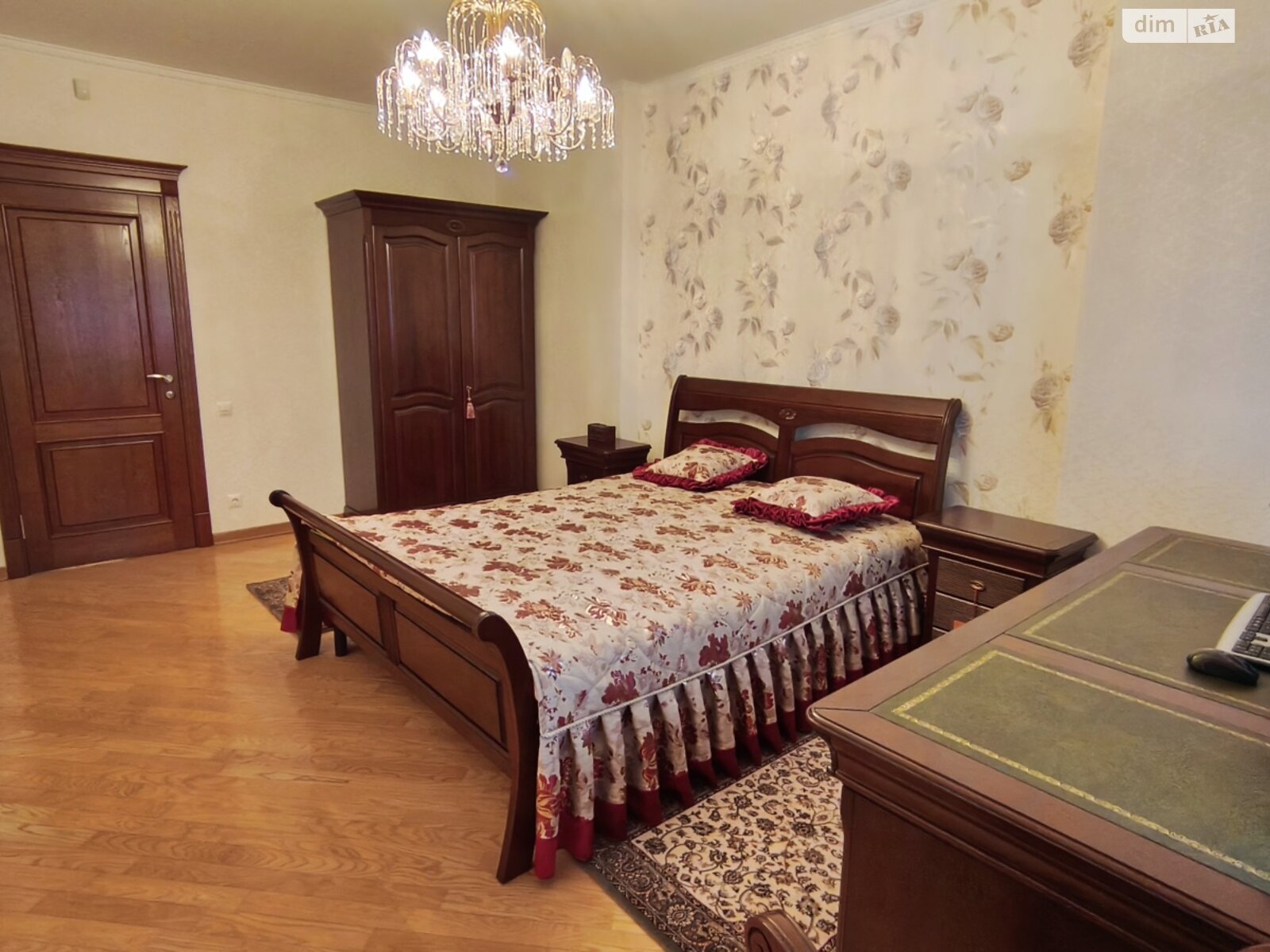 Продаж трикімнатної квартири в Черкасах, на вул. Святотроїцька 94, район Соснівський фото 1