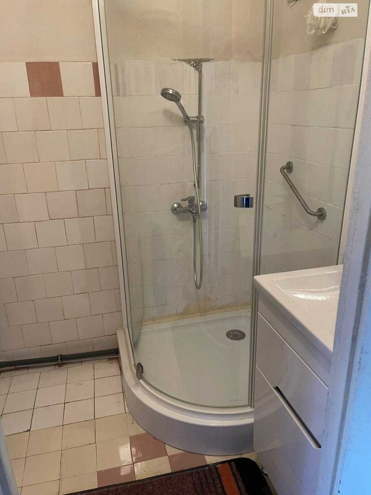 Продажа трехкомнатной квартиры в Черкассах, на ул. Телиги Елены 3, район Сосновский фото 1 Продажа трехкомнатной квартиры в Черкассах, на ул. Телиги Елены 3, район Сосновский фото 1