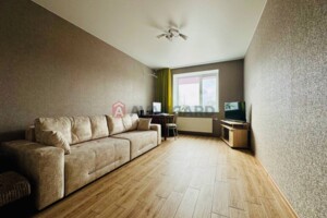Продажа двухкомнатной квартиры в Черкассах, на ул. Вергая Виталия 7/1, район Сосновский фото 2