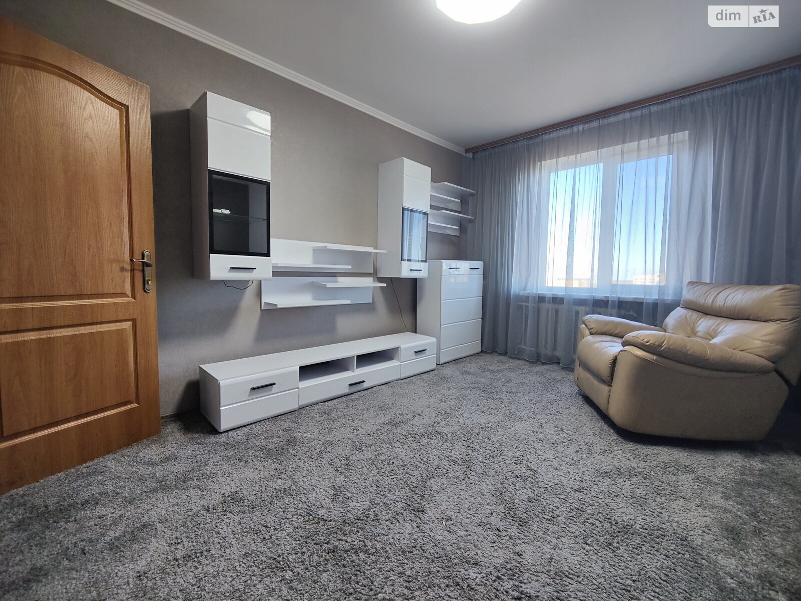 Продаж трикімнатної квартири в Черкасах, на вул. Вергая Віталія 4, район Соснівський фото 1 Продаж трикімнатної квартири в Черкасах, на вул. Вергая Віталія 4, район Соснівський фото 1