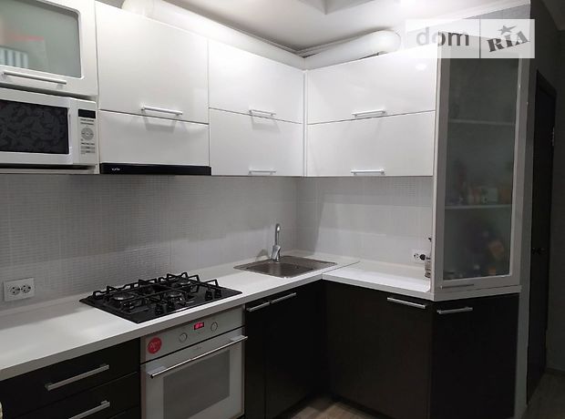 Продажа четырехкомнатной квартиры в Черкассах, на ул. Ярославская 4, район Сосновский фото 1 Продажа четырехкомнатной квартиры в Черкассах, на ул. Ярославская 4, район Сосновский фото 1