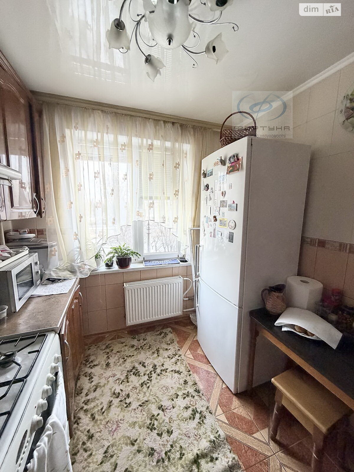 Продаж трикімнатної квартири в Черкасах, на вул. Залізняка Максима, район Соснівський фото 1