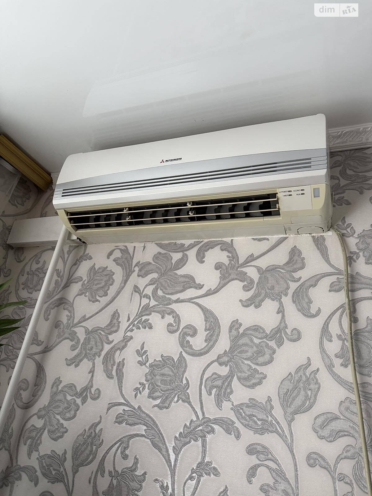 Продаж трикімнатної квартири в Черкасах, на вул. Залізняка Максима, район Соснівський фото 1