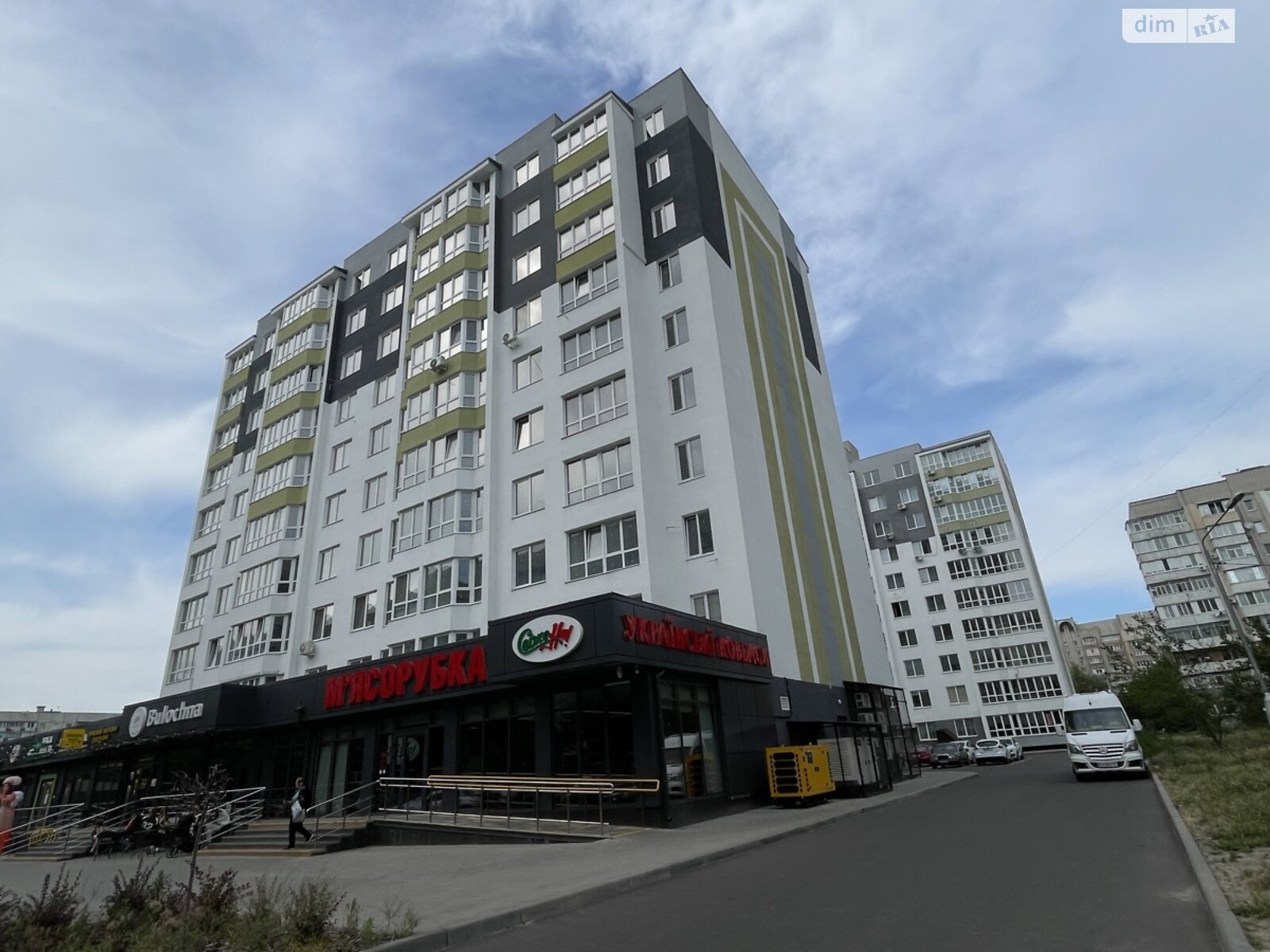 Продажа трехкомнатной квартиры в Черкассах, на ул. Тараскова 11Б, район Сосновский фото 1 Продажа трехкомнатной квартиры в Черкассах, на ул. Тараскова 11Б, район Сосновский фото 1
