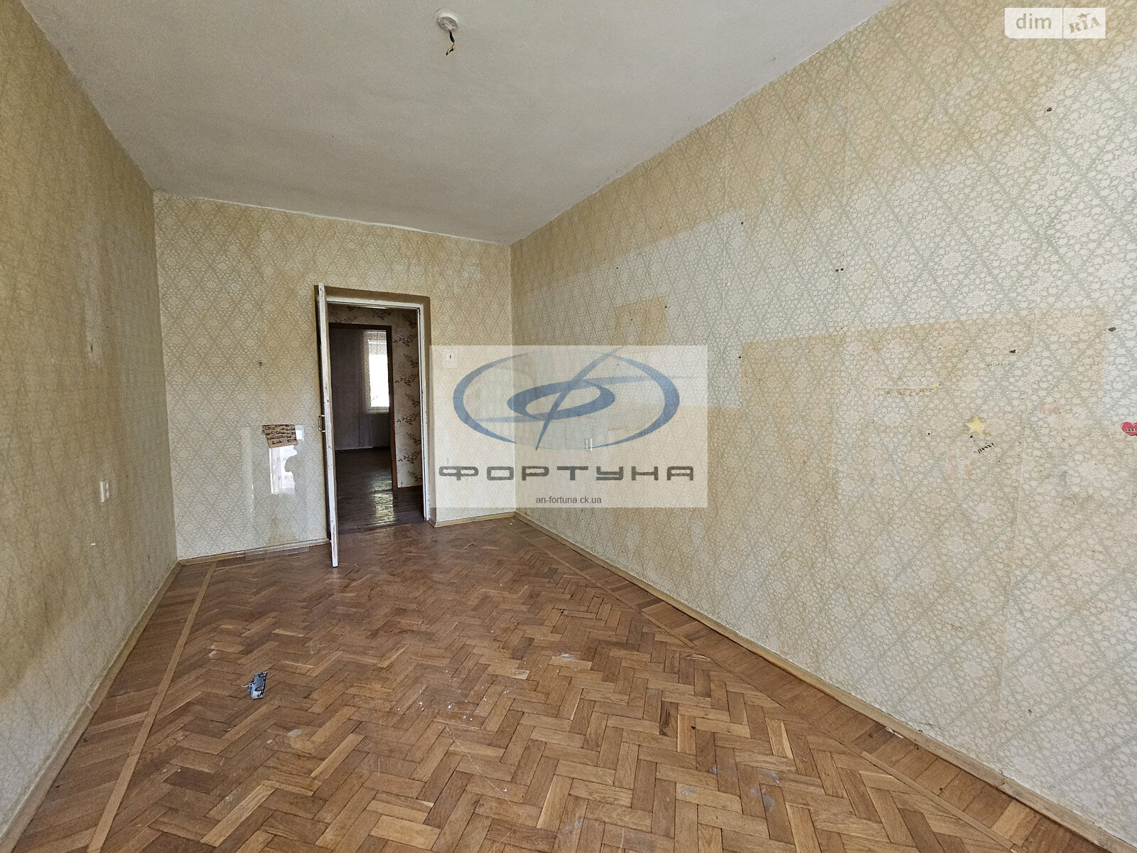 Продаж чотирикімнатної квартири в Черкасах, на вул. Байди-Вишневецького 10, район Центр фото 1 Продаж чотирикімнатної квартири в Черкасах, на вул. Байди-Вишневецького 10, район Центр фото 1
