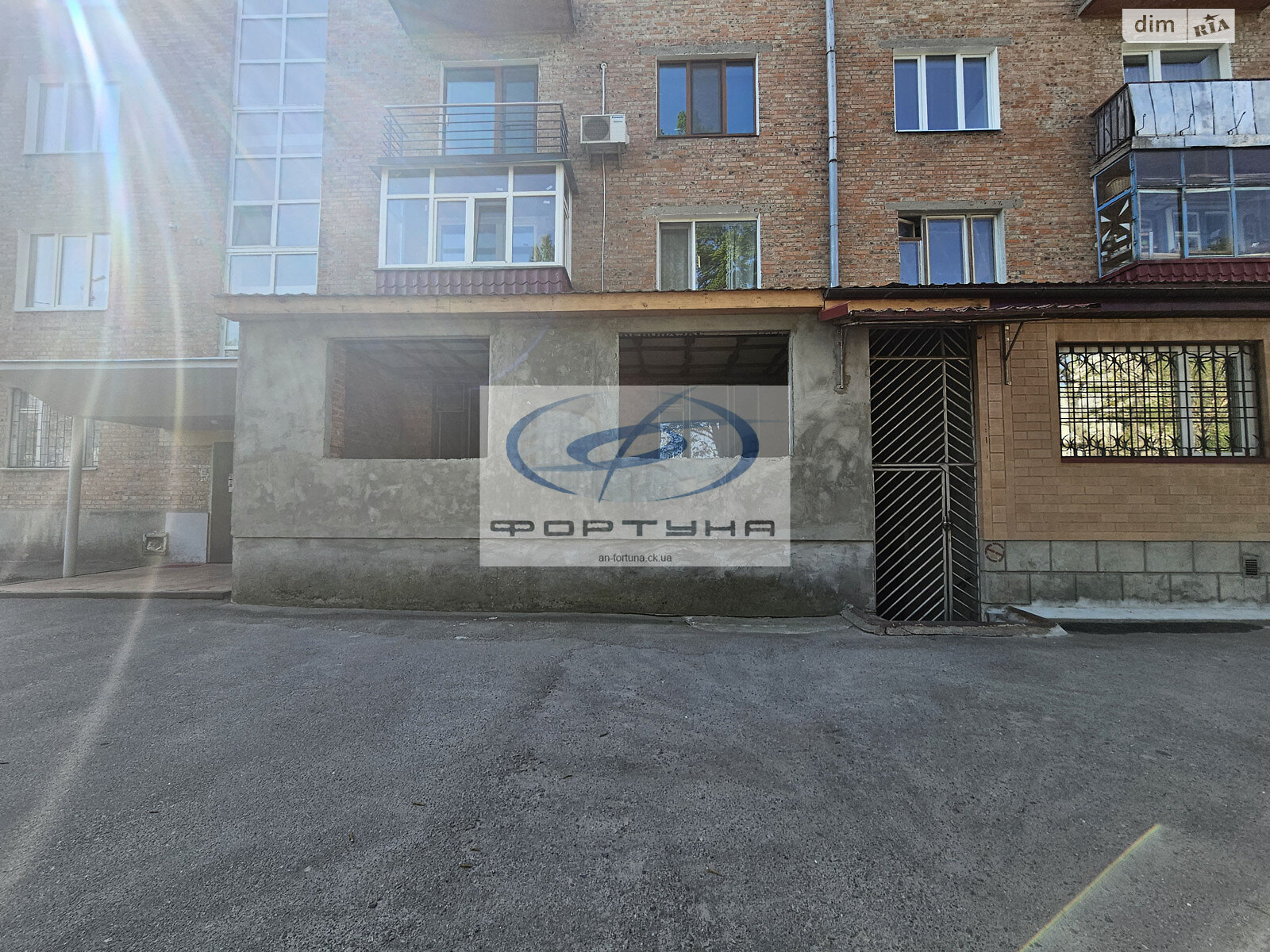 Продаж чотирикімнатної квартири в Черкасах, на вул. Байди-Вишневецького 10, район Центр фото 1 Продаж чотирикімнатної квартири в Черкасах, на вул. Байди-Вишневецького 10, район Центр фото 1