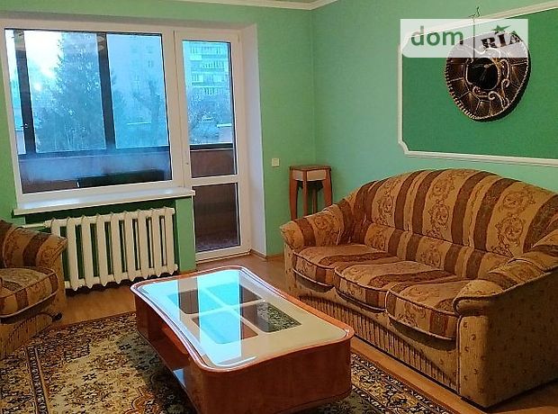 Продажа трехкомнатной квартиры в Черкассах, на бул. Шевченко район Центр фото 1 Продажа трехкомнатной квартиры в Черкассах, на бул. Шевченко район Центр фото 1
