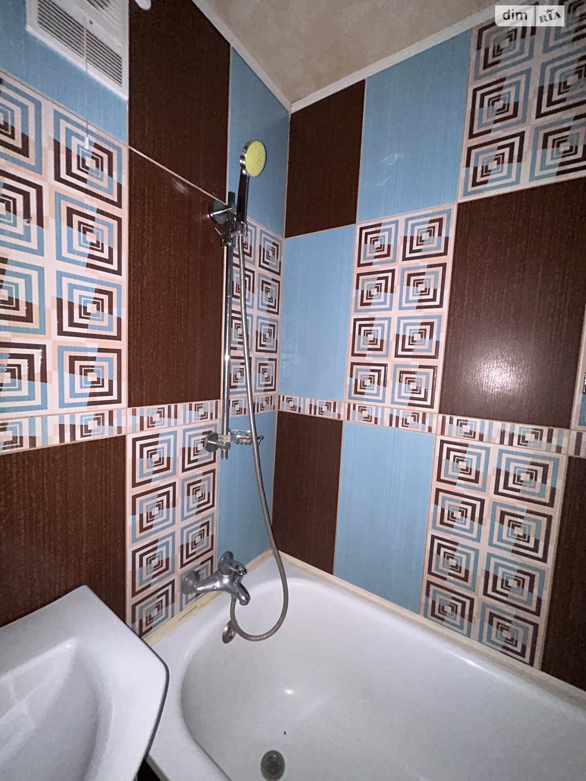 Продаж однокімнатної квартири в Черкасах, на вул. Вернигори, район Центр фото 1