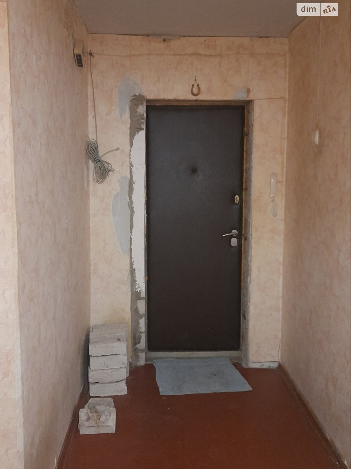 Продажа двухкомнатной квартиры в Черкассах, на ул. Королева Академика, район ЮЗР фото 1 Продажа двухкомнатной квартиры в Черкассах, на ул. Королева Академика, район ЮЗР фото 1