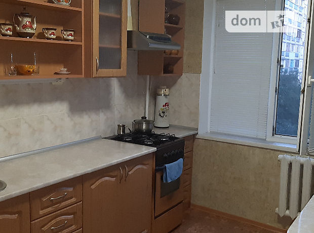 Продажа трехкомнатной квартиры в Черкассах, на ул. Рустави район ЮЗР фото 1 Продажа трехкомнатной квартиры в Черкассах, на ул. Рустави район ЮЗР фото 1