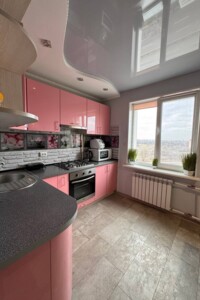 Продажа двухкомнатной квартиры в Черкассах, на ул. Сумгаитская 14, район ЮЗР фото 2