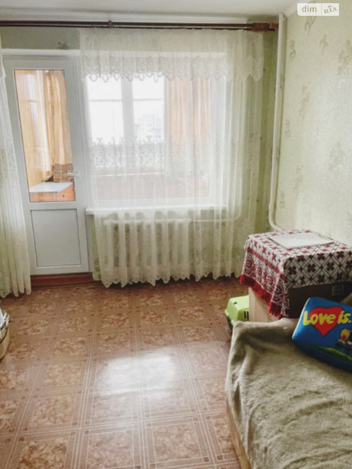 Продажа трехкомнатной квартиры в Черкассах, на ул. Вергая Виталия, район ЮЗР фото 1