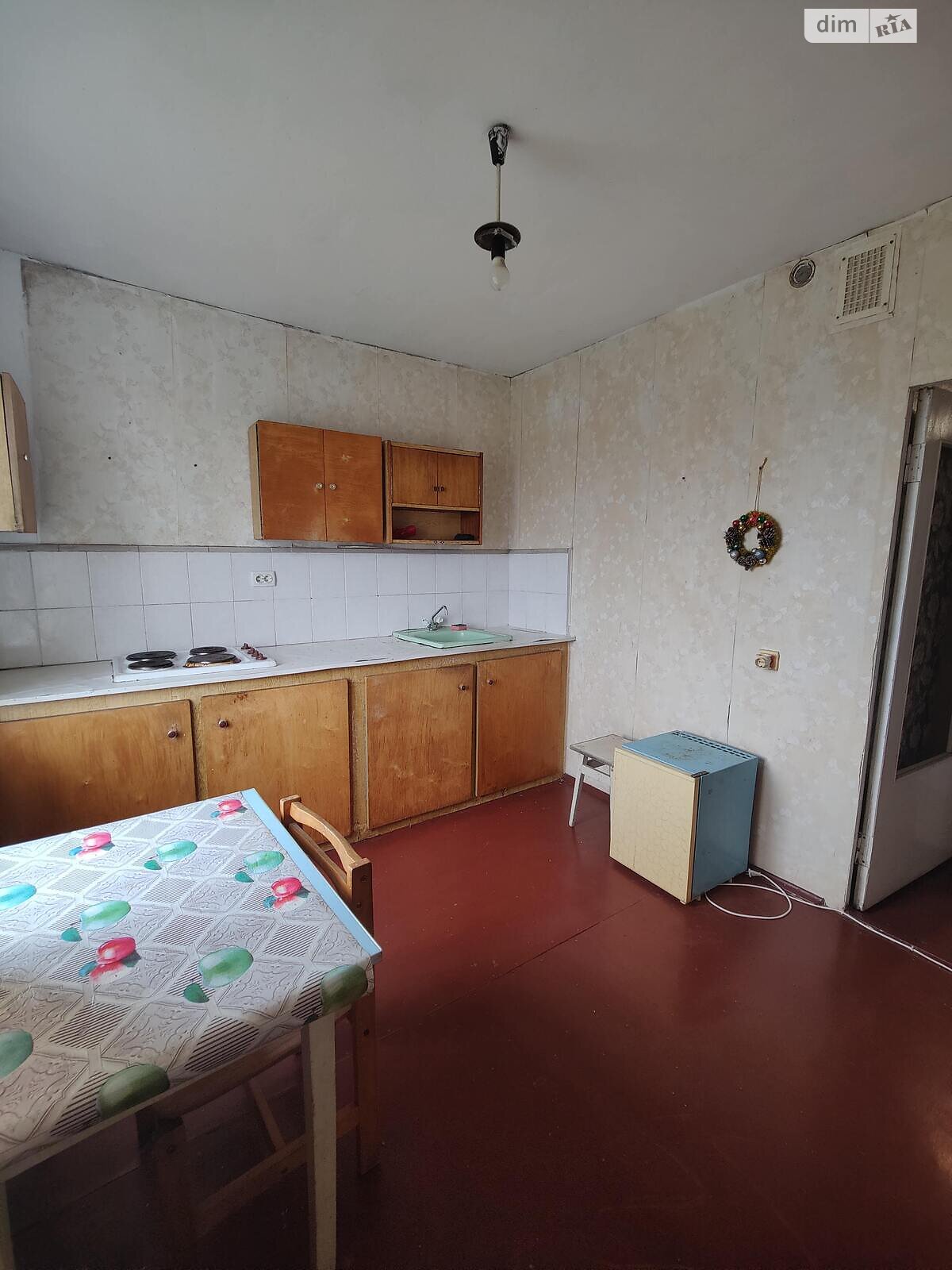 Продаж однокімнатної квартири в Черкасах, на вул. Десантників 10, фото 1 Продаж однокімнатної квартири в Черкасах, на вул. Десантників 10, фото 1