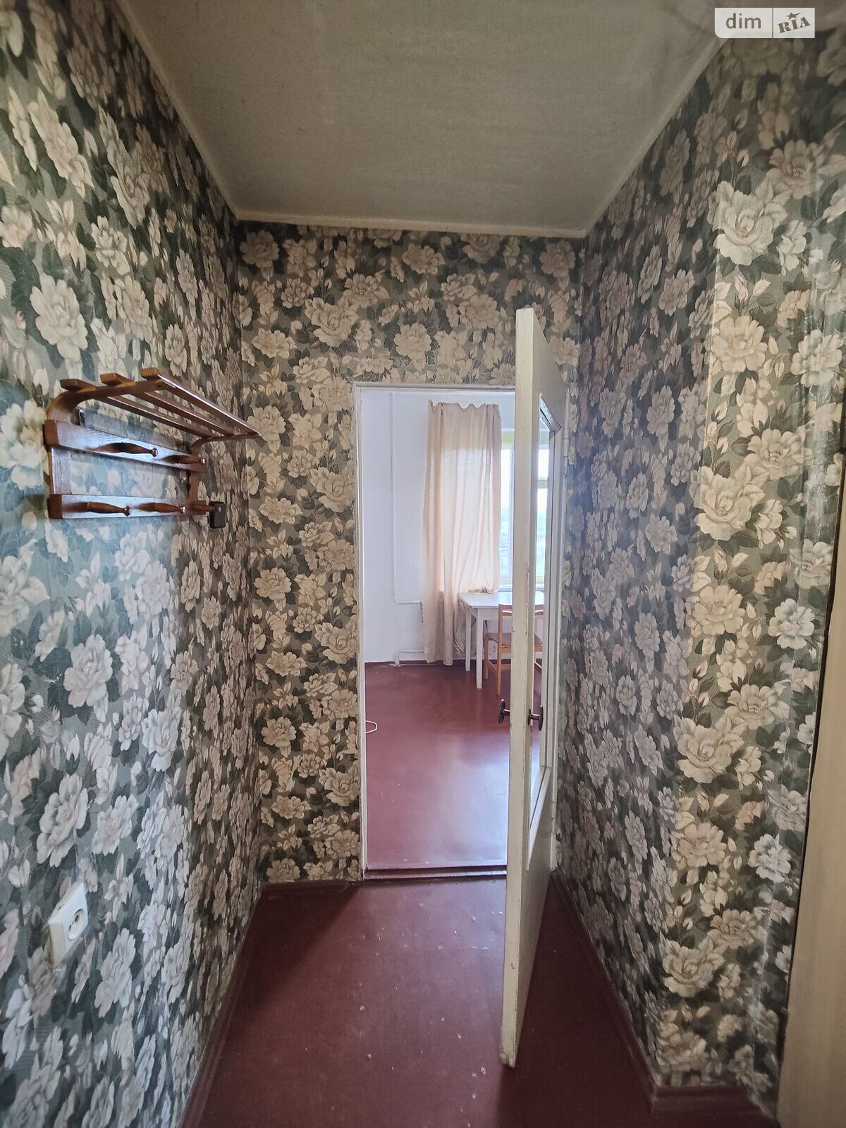 Продаж однокімнатної квартири в Черкасах, на вул. Десантників 10, фото 1 Продаж однокімнатної квартири в Черкасах, на вул. Десантників 10, фото 1