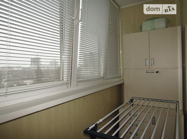 Продаж трикімнатної квартири в Черкасах на вул. Пушкіна 31/2 район Казбет фото 1 Продаж трикімнатної квартири в Черкасах на вул. Пушкіна 31/2 район Казбет фото 1