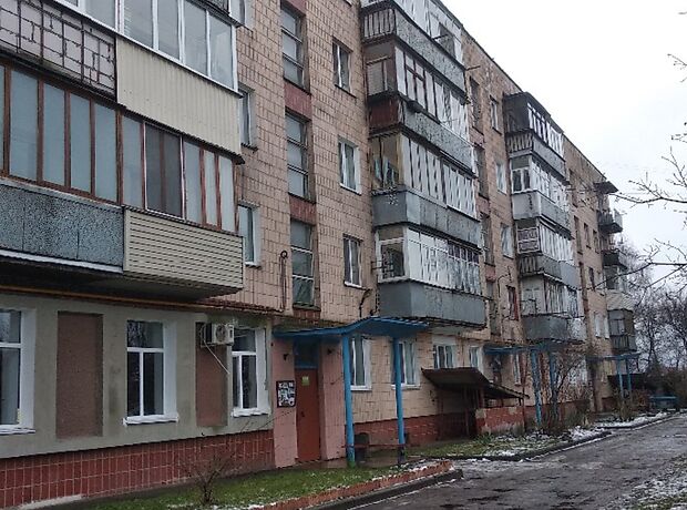 Продаж трикімнатної квартири в Черкасах на вул. Онопрієнка район Луначарський фото 1 Продаж трикімнатної квартири в Черкасах на вул. Онопрієнка район Луначарський фото 1