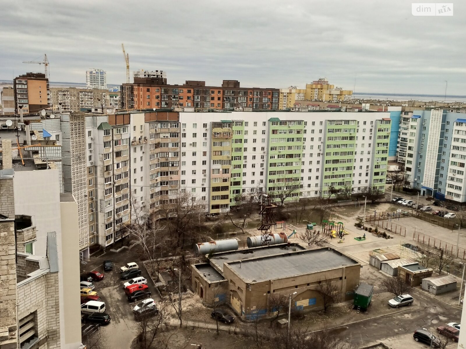 Продажа трехкомнатной квартиры в Черкассах, на ул. Владимира Великого, район Мытница-центр фото 1