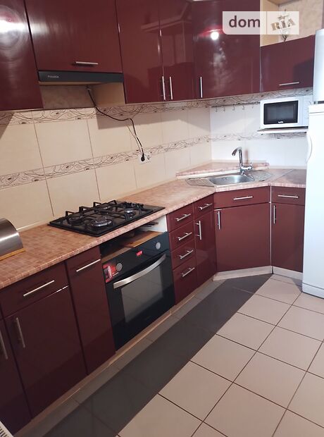 Продаж двокімнатної квартири в Черкасах, на вул. Сержанта Жужоми 3 7/1, район Митниця-центр фото 1 Продаж двокімнатної квартири в Черкасах, на вул. Сержанта Жужоми 3 7/1, район Митниця-центр фото 1