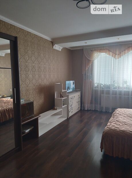 Продаж двокімнатної квартири в Черкасах, на вул. Сержанта Жужоми 3 7/1, район Митниця-центр фото 1 Продаж двокімнатної квартири в Черкасах, на вул. Сержанта Жужоми 3 7/1, район Митниця-центр фото 1