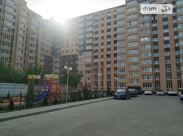 Продажа трехкомнатной квартиры в Черкассах, на просп. Победы район Самолет фото 1 Продажа трехкомнатной квартиры в Черкассах, на просп. Победы район Самолет фото 1
