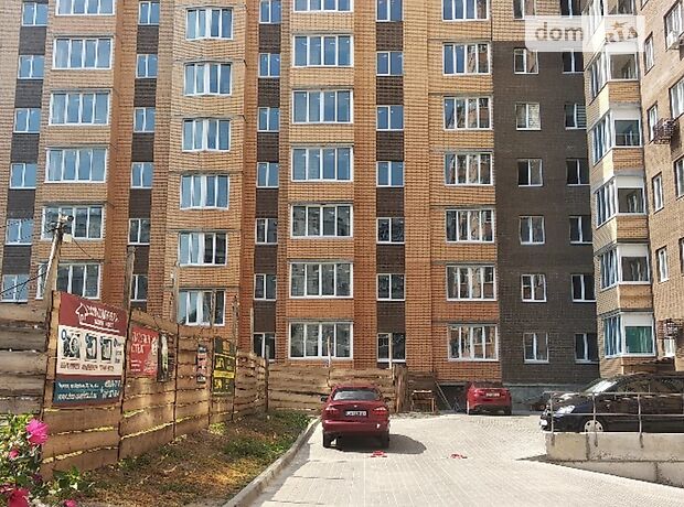 Продажа трехкомнатной квартиры в Черкассах, на просп. Победы район Самолет фото 1 Продажа трехкомнатной квартиры в Черкассах, на просп. Победы район Самолет фото 1