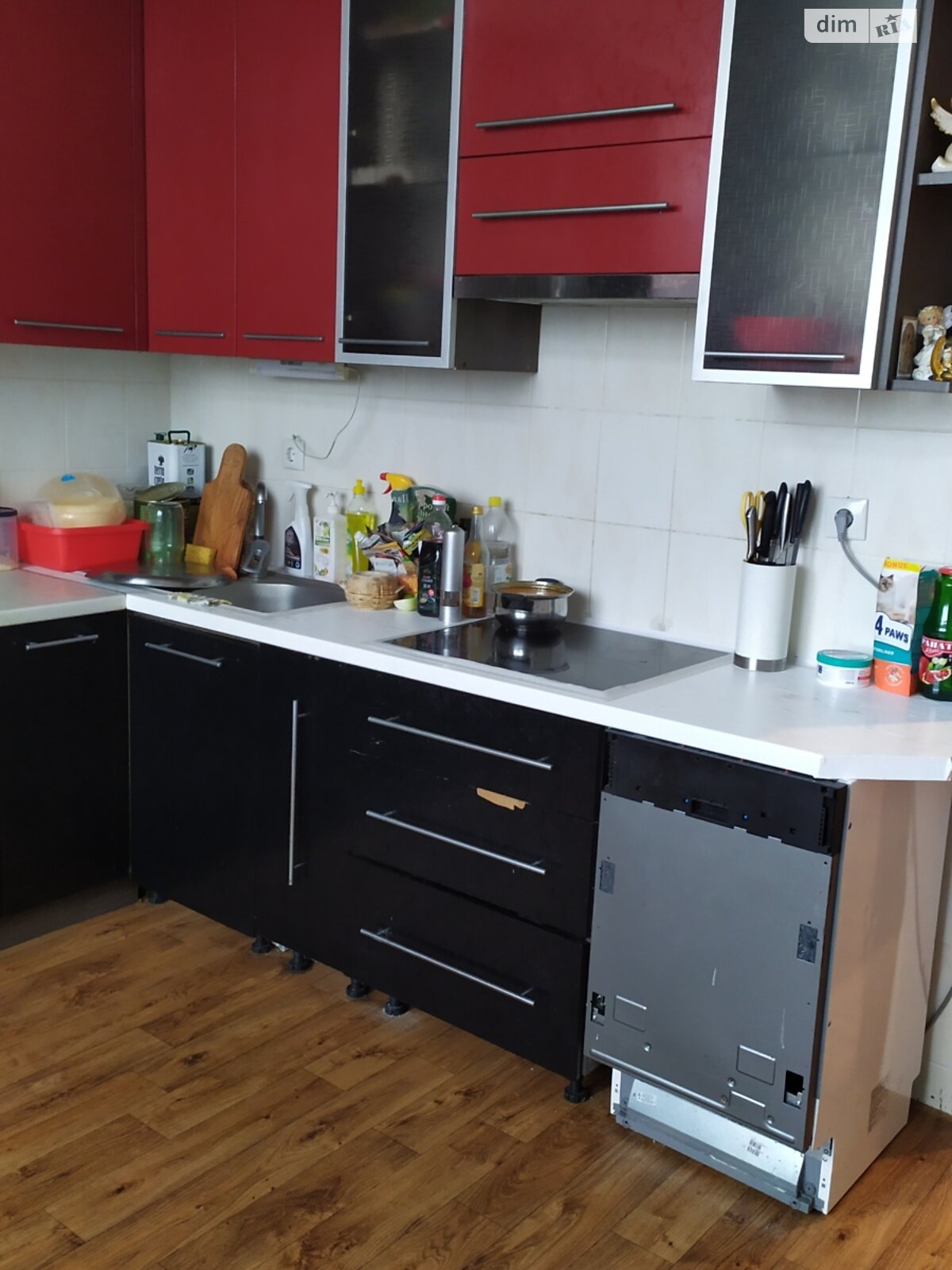 Продажа трехкомнатной квартиры в Черкассах, на ул. Телиги Елены, район ЮЗР фото 1 Продажа трехкомнатной квартиры в Черкассах, на ул. Телиги Елены, район ЮЗР фото 1