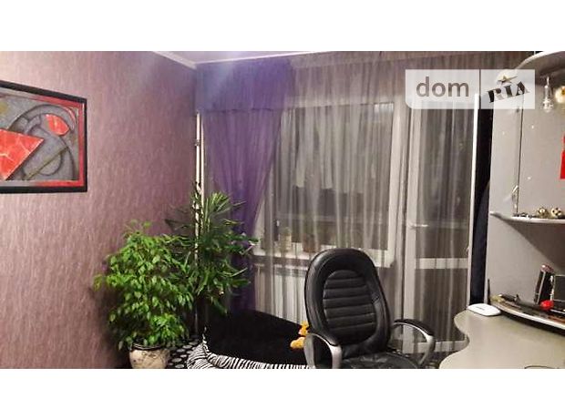 Продажа квартиры, 3 ком., Черкассы, р‑н. ЮЗР, Гайдара улица Продажа квартиры, 3 ком., Черкассы, р‑н. ЮЗР, Гайдара улица