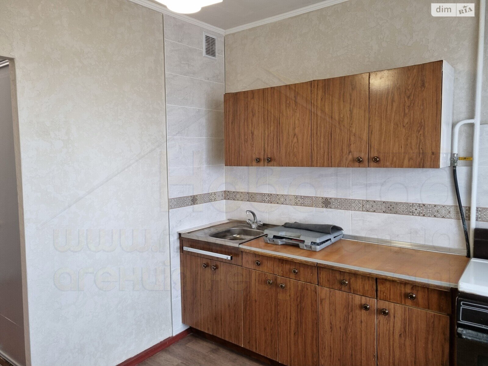 Продаж двокімнатної квартири в Чернігові, на вул. Гетьмана Полуботка, район 5 кутів фото 1 Продаж двокімнатної квартири в Чернігові, на вул. Гетьмана Полуботка, район 5 кутів фото 1
