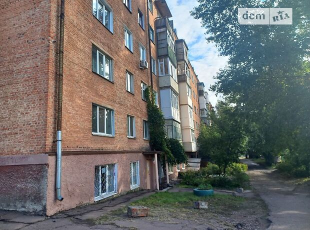 Продажа однокомнатной квартиры в Чернигове, на ул. Героев Чернобыля, район Боевая фото 1 Продажа однокомнатной квартиры в Чернигове, на ул. Героев Чернобыля, район Боевая фото 1
