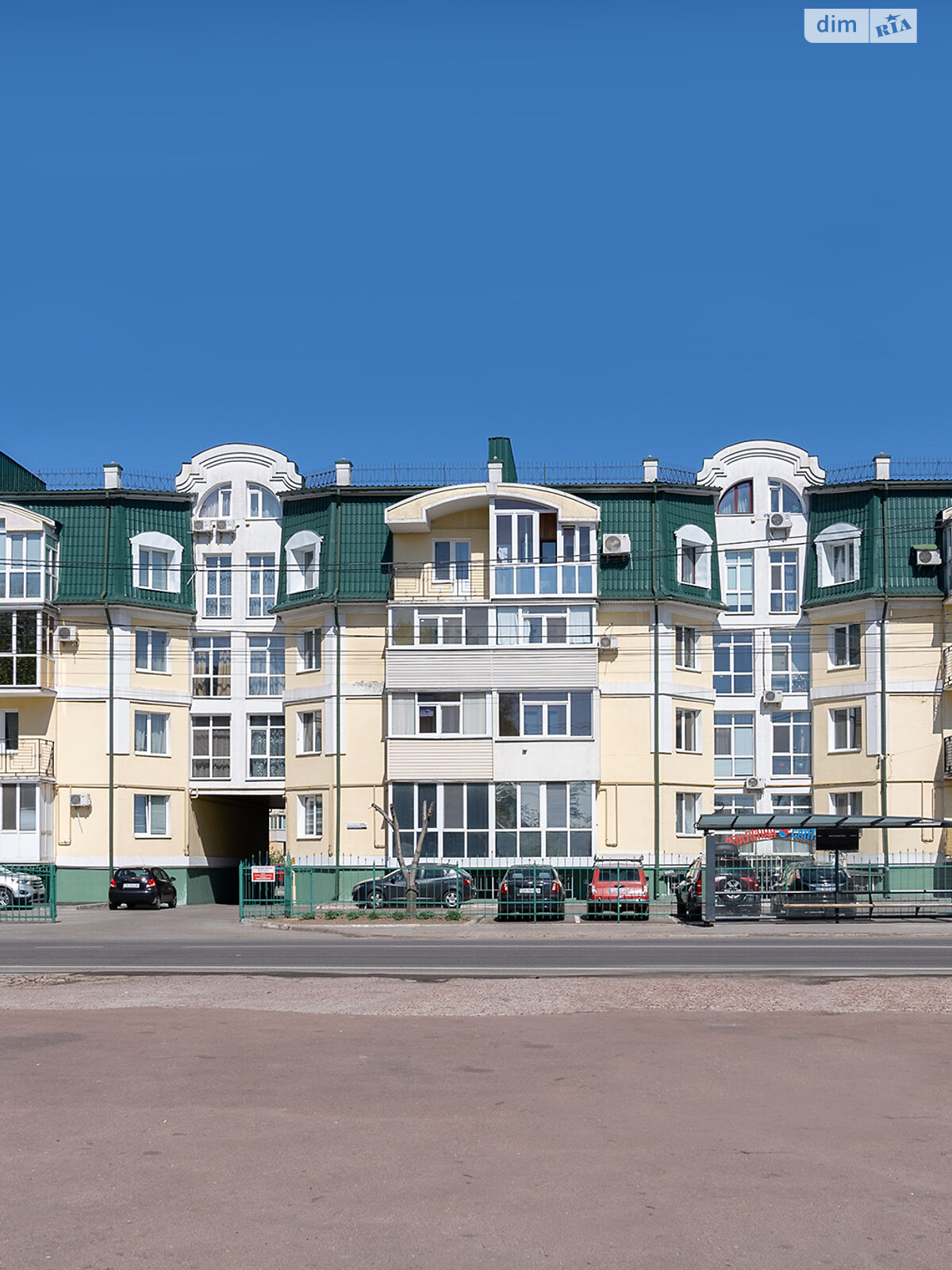 Продаж трикімнатної квартири в Чернігові, на пров. Київський 125А, район Болдині Гори фото 1 Продаж трикімнатної квартири в Чернігові, на пров. Київський 125А, район Болдині Гори фото 1
