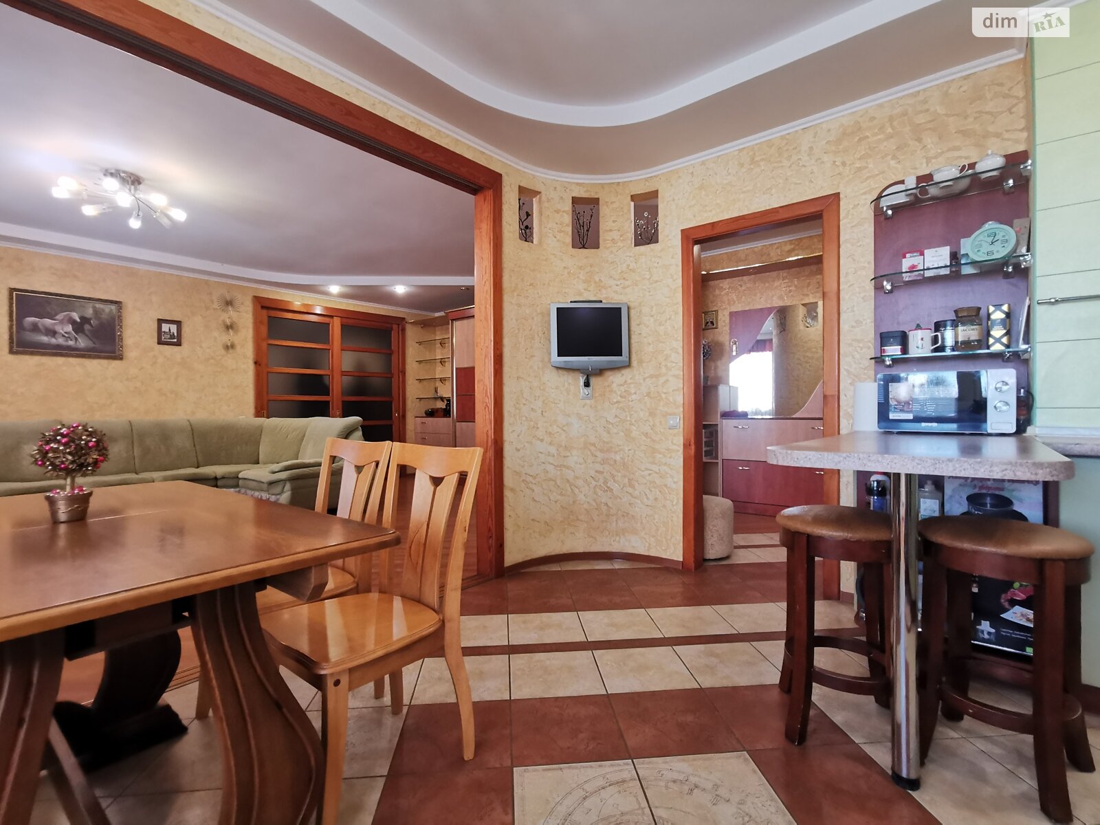 Продаж трикімнатної квартири в Чернігові, на вул. 1-ої танкової бригади 29, кв. 17, район Деснянський фото 1 Продаж трикімнатної квартири в Чернігові, на вул. 1-ої танкової бригади 29, кв. 17, район Деснянський фото 1