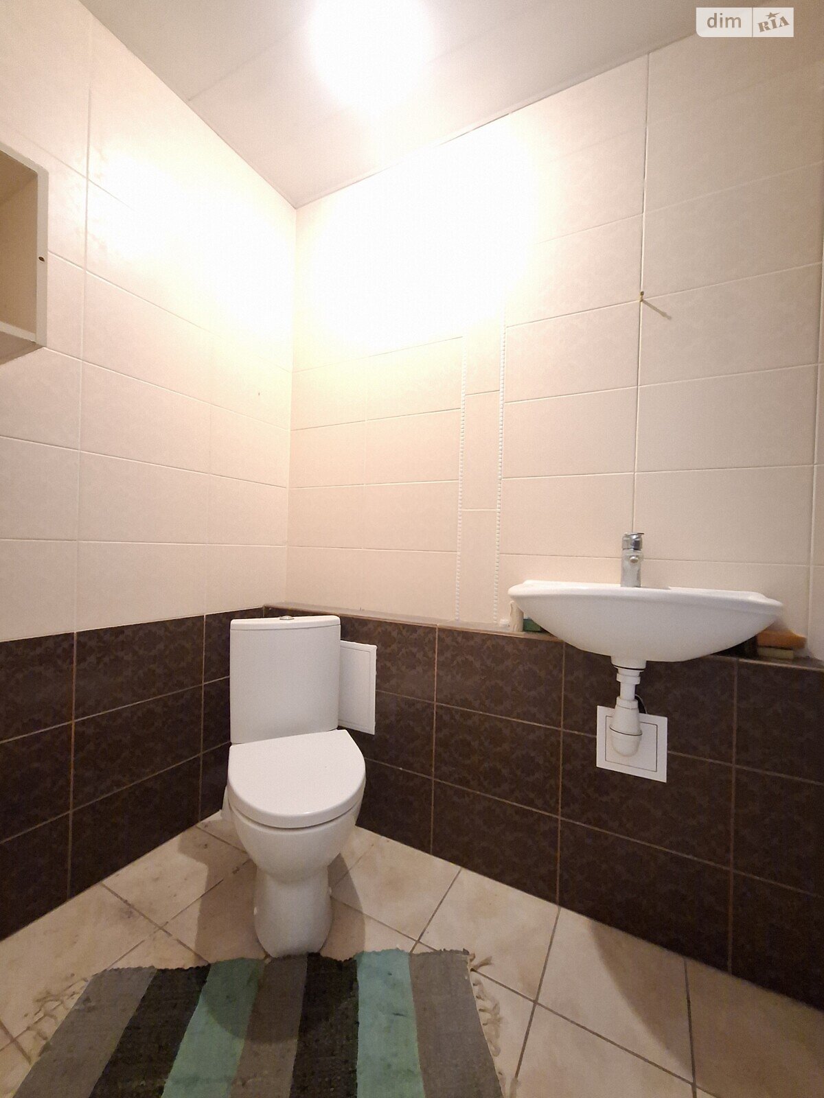 Продаж двокімнатної квартири в Чернігові, на вул. 1-ої танкової бригади 10, район Деснянський фото 1 Продаж двокімнатної квартири в Чернігові, на вул. 1-ої танкової бригади 10, район Деснянський фото 1