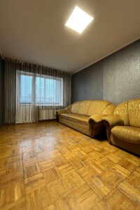 Продажа двухкомнатной квартиры в Чернигове, на ул. 1-й танковой бригады, район Деснянский фото 2