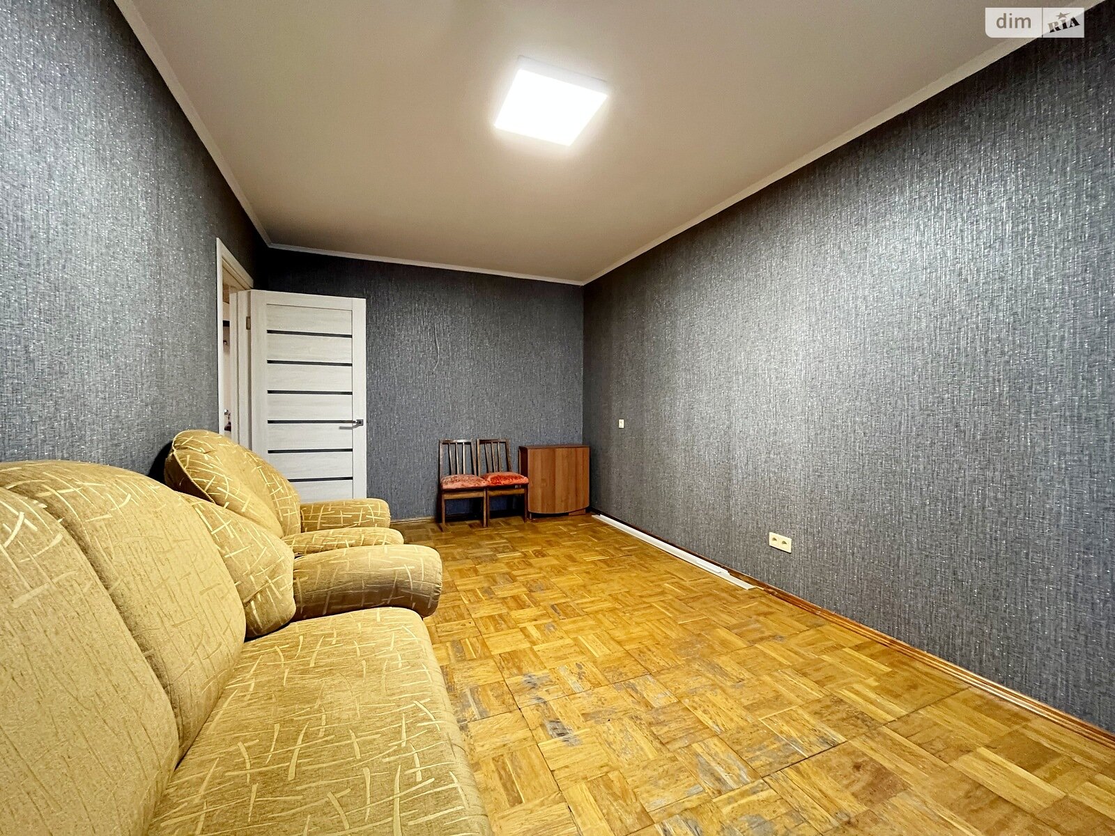 Продажа двухкомнатной квартиры в Чернигове, на ул. 1-й танковой бригады 22, район Деснянский фото 1